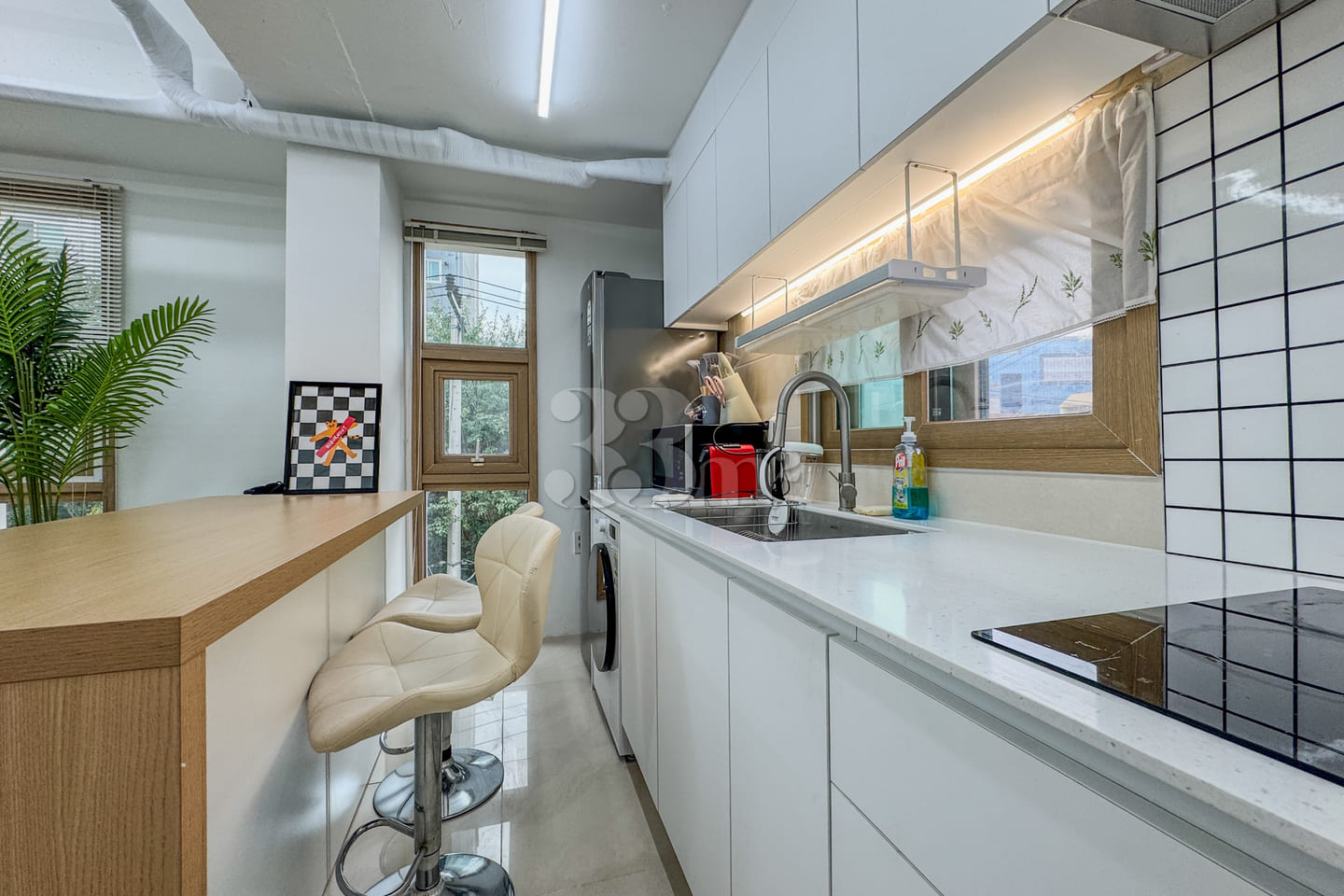 Living in a 23-pyeong Home During Peak Cherry 4th image