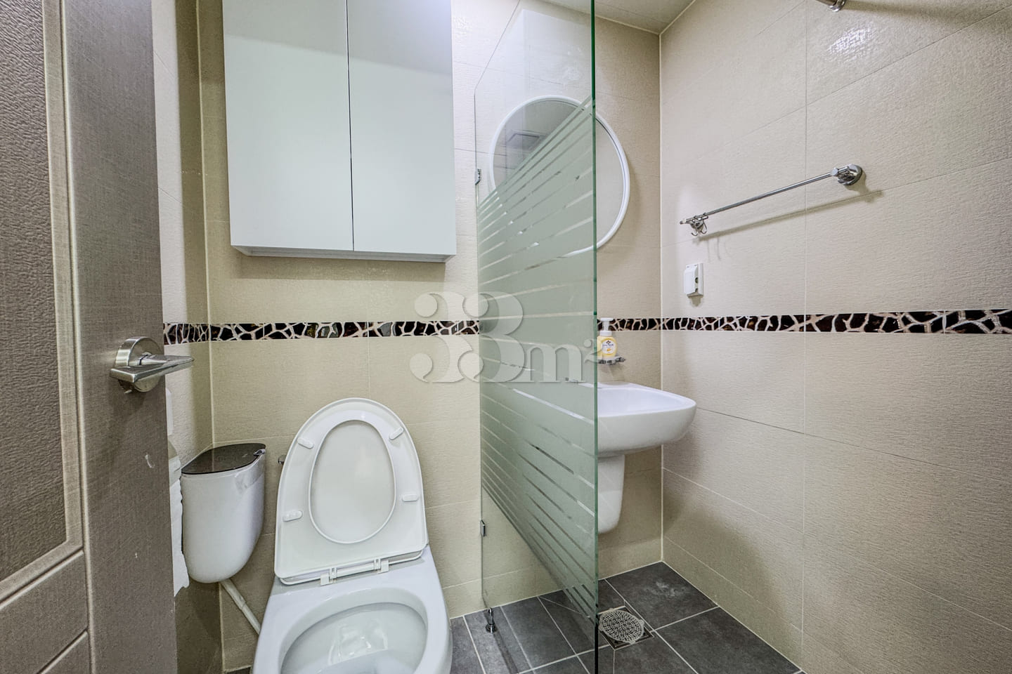 Living in a 23-pyeong Home During Peak Cherry 14th image