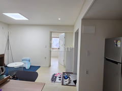 Room 202 3th image