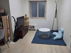 Room 202 2th image