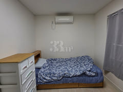 Room 202 16th image