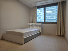 3-Bedroom Home Connected to Pangyo Station 5th image