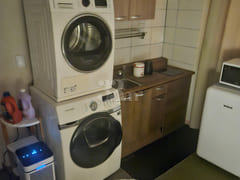 Hue Stay, B402 19th image