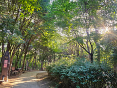 European-style house in front of Soongsil Uni 18th image