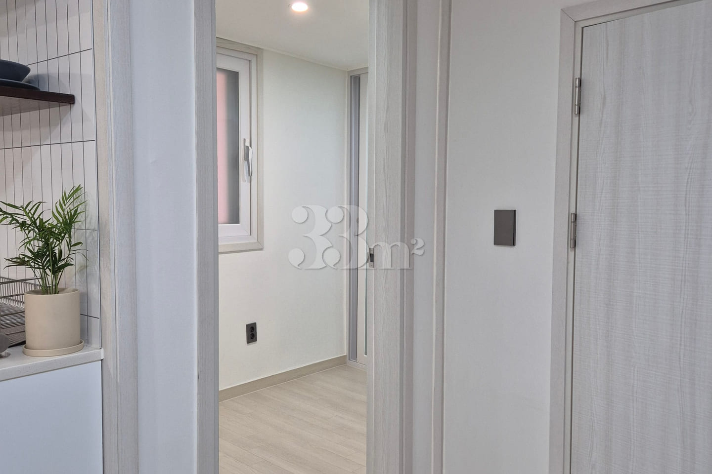 A transportation hub. A neat and tidy home ๐ 5th image