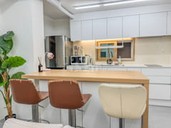 Living in a 23-pyeong Apartment During Peak C 9th image