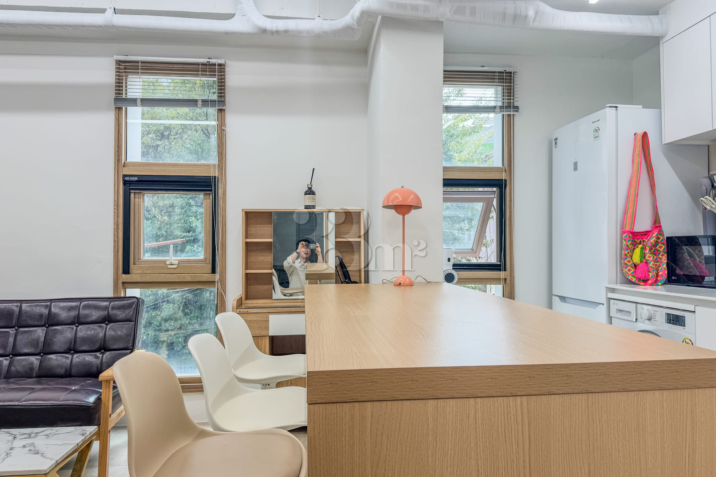 Living in a 23-pyeong Home During Cherry Blos 3th image
