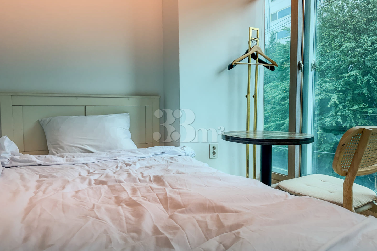 Living in a 23-pyeong Home During Cherry Blos 6th image