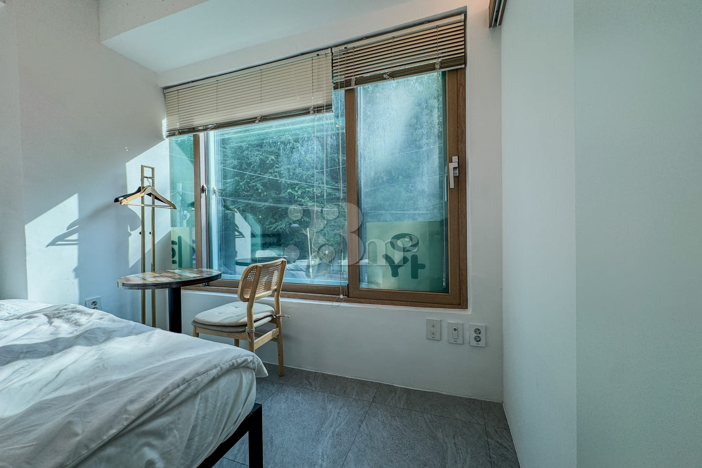 Living in a 23-pyeong Home During Cherry Blos 7th image