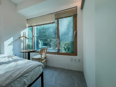 Living in a 23-pyeong Home During Cherry Blos 7th image