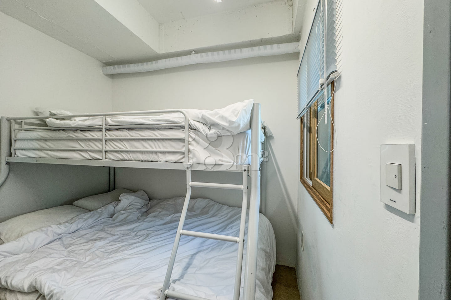 Living in a 23-pyeong Home During Cherry Blos 8th image