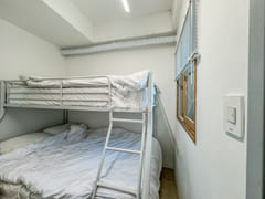 Living in a 23-pyeong Home During Cherry Blos 8th image
