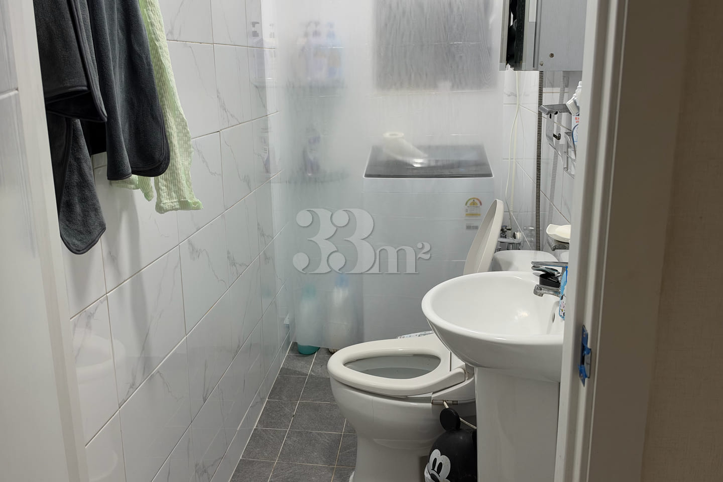 A comfortable, cozy, and clean home 3th image