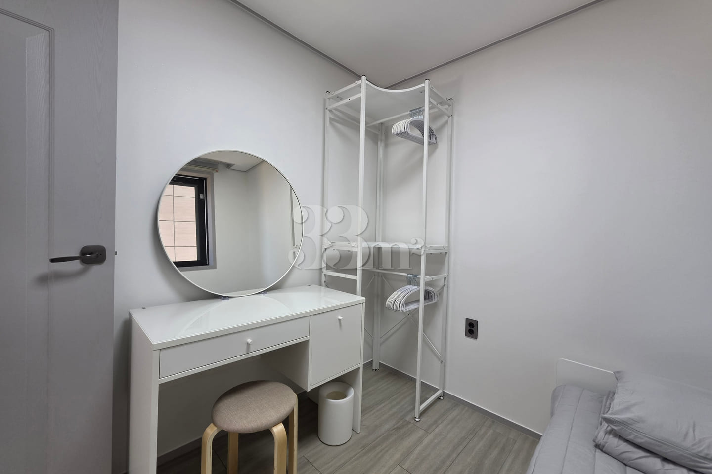 Newly built, fully furnished 1.5-room unit 6th image