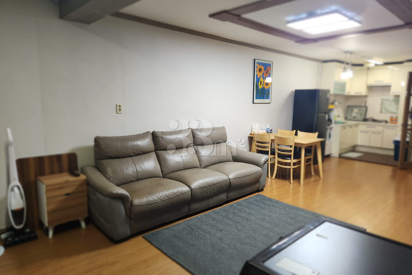 Spacious two-room unit with a vacation-rental 8th image