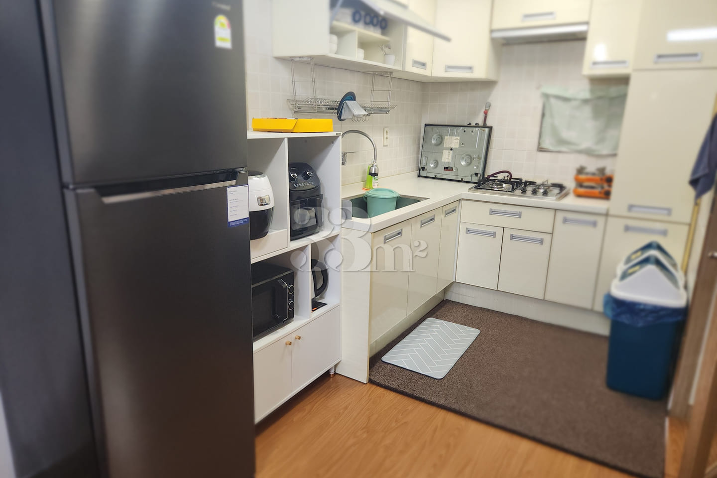 Spacious two-room unit with a vacation-rental 12th image