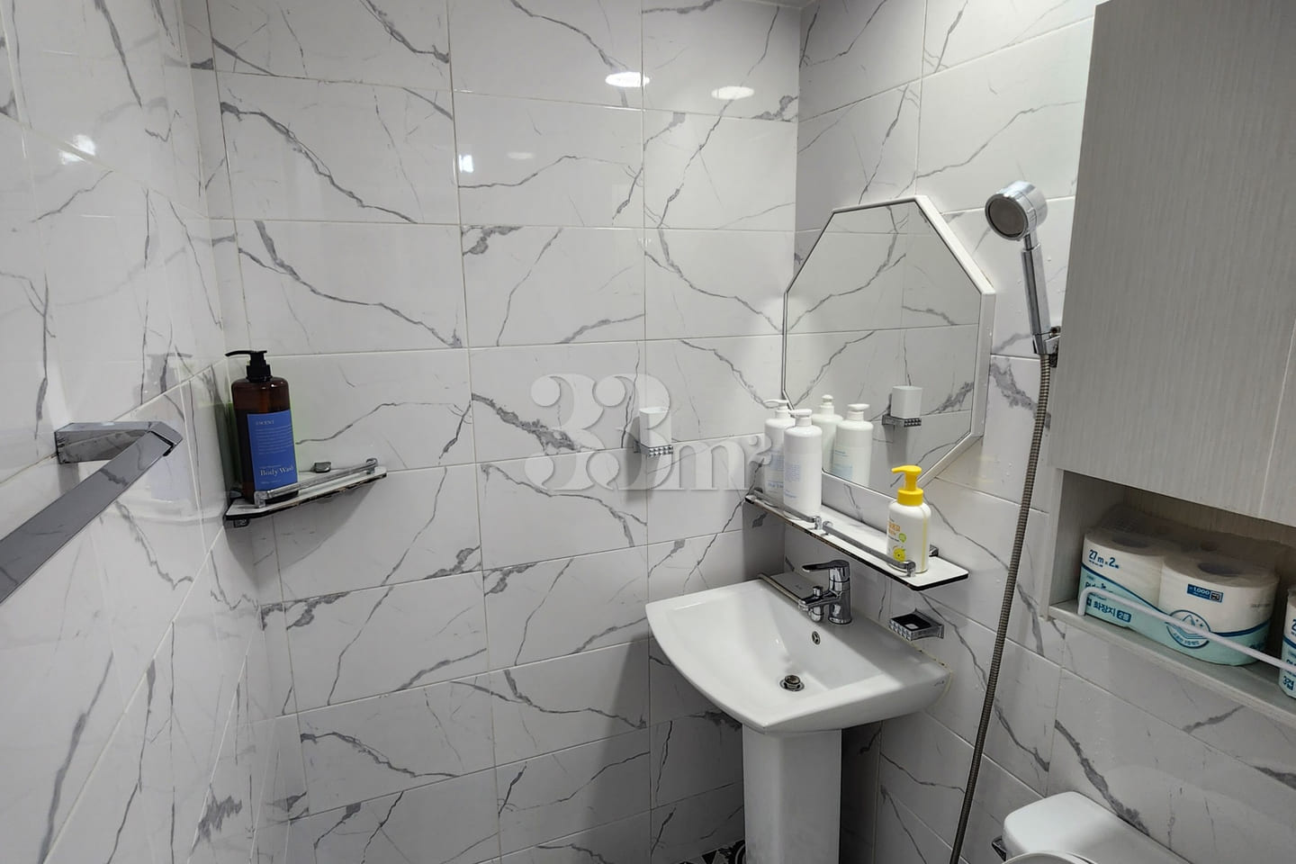 788 Attractive room, nearly new condition (4) 8th image