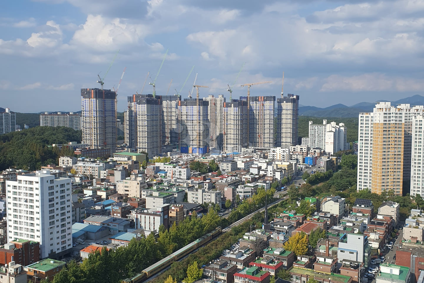 소유주운영/빔프로젝터 15번째 이미지