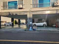 Spacious two-room unit with a vacation-rental 19th image