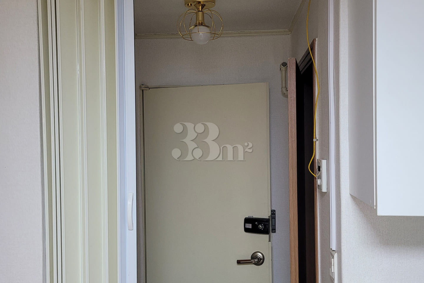 Room 203 6th image