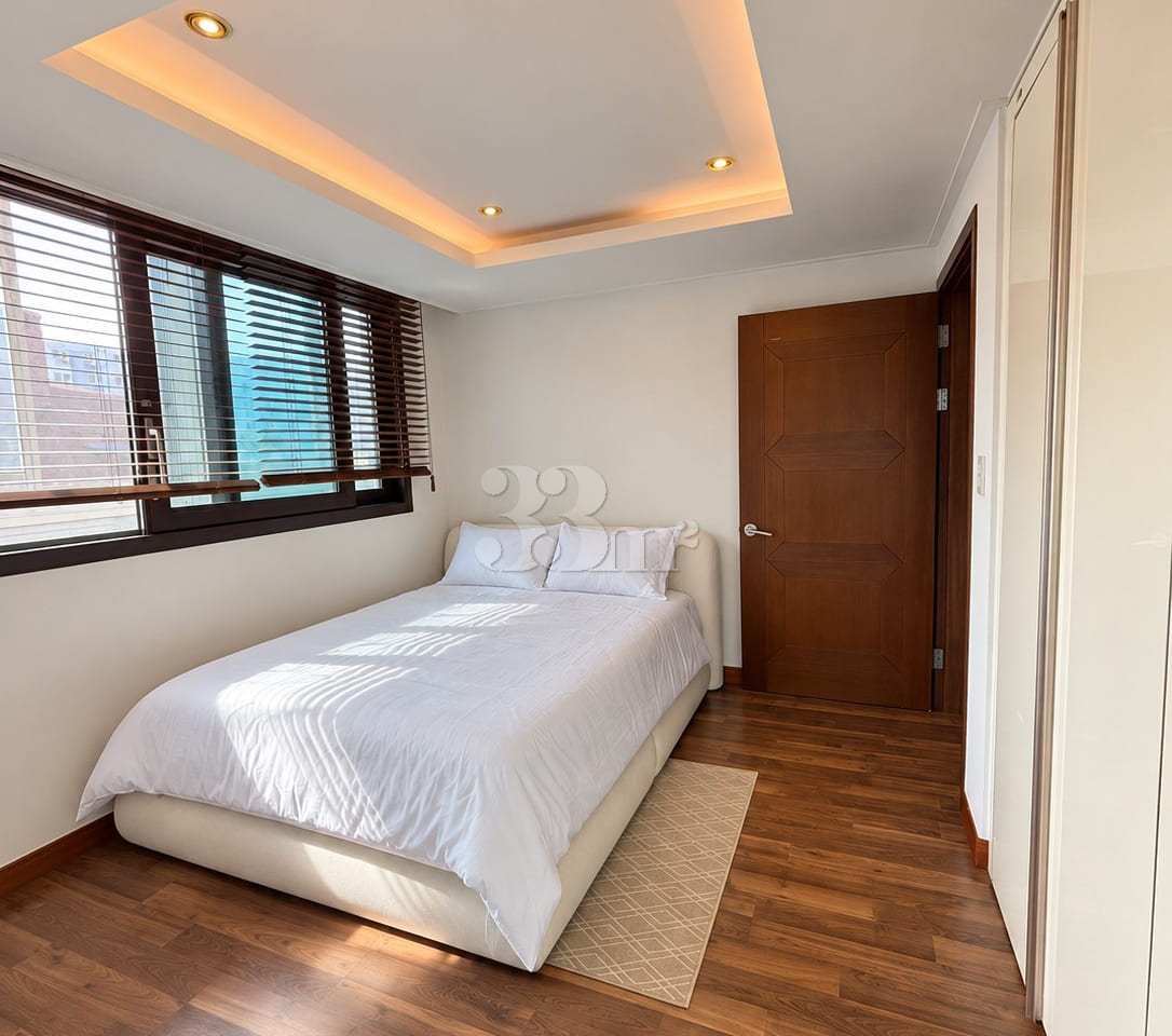2-bedroom unit in Banpo Seorae Village 9th image