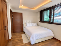 2-bedroom unit in Banpo Seorae Village 10th image