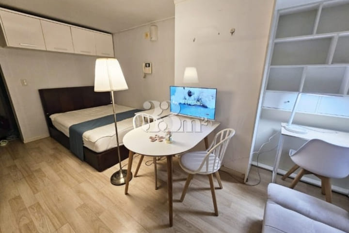 Pet-friendly parking in Jongno, Seongsu, and 