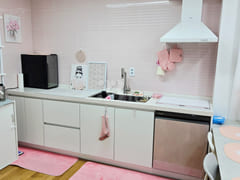 Spacious, pristine room (no noise from floors 10th image