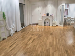 Spacious, pristine room (no noise from floors 15th image