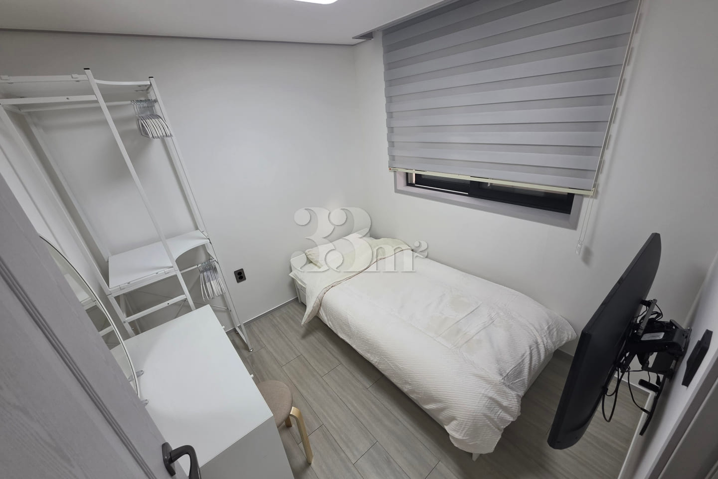 Newly built, fully furnished 1.5-room unit 4th image