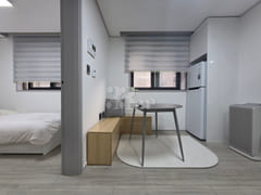 Newly built, fully furnished 1.5-room unit 1th image