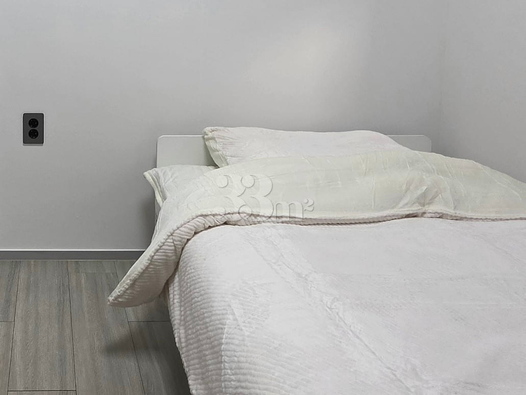 Newly built, fully furnished 1.5-room unit 6th image