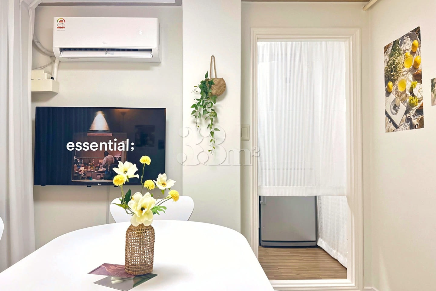 Fully furnished. 2 rooms. 3 beds. 8th image