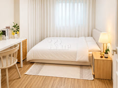 Fully furnished. 2 rooms. 3 beds. 4th image