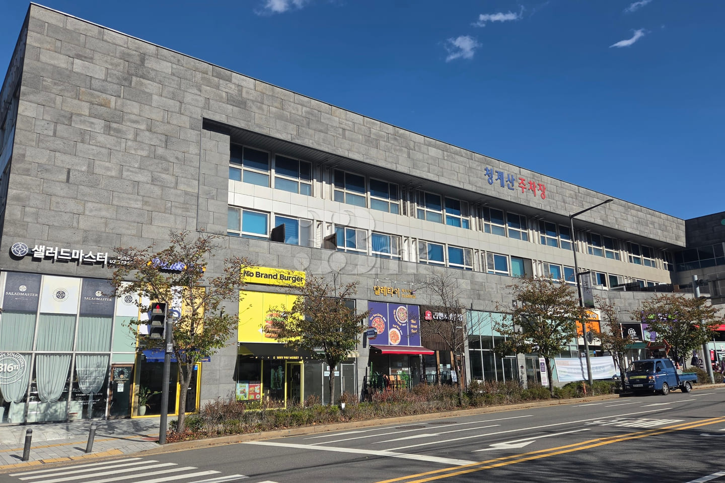 청계산입구역 힐링 공간 15번째 이미지