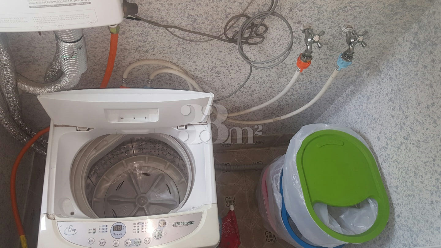 Suwon Station Airbnb-style 17th image