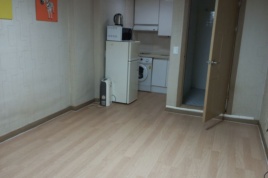 조용한주택가지하층아지트 1번째 이미지