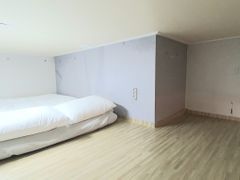 C-House (in front of Myongji University) 3th image