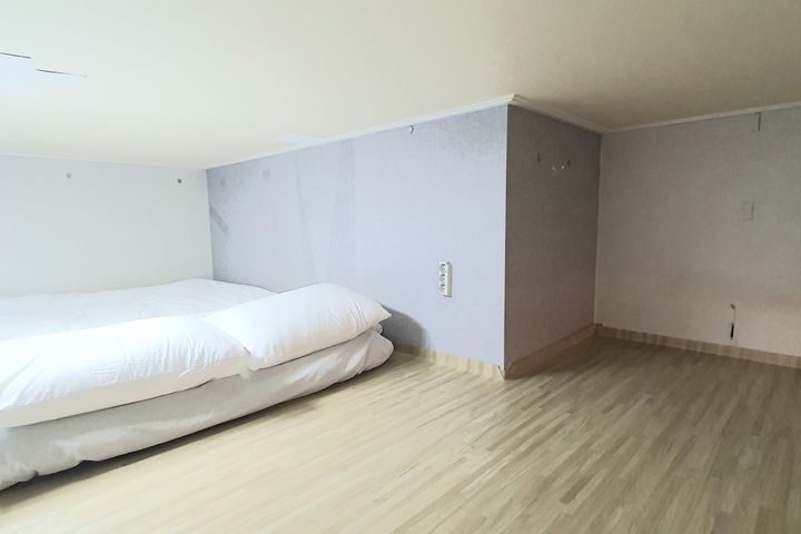 C-House (in front of Myongji University) 3th image