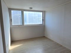 3-Bedroom Apartment A 10th image