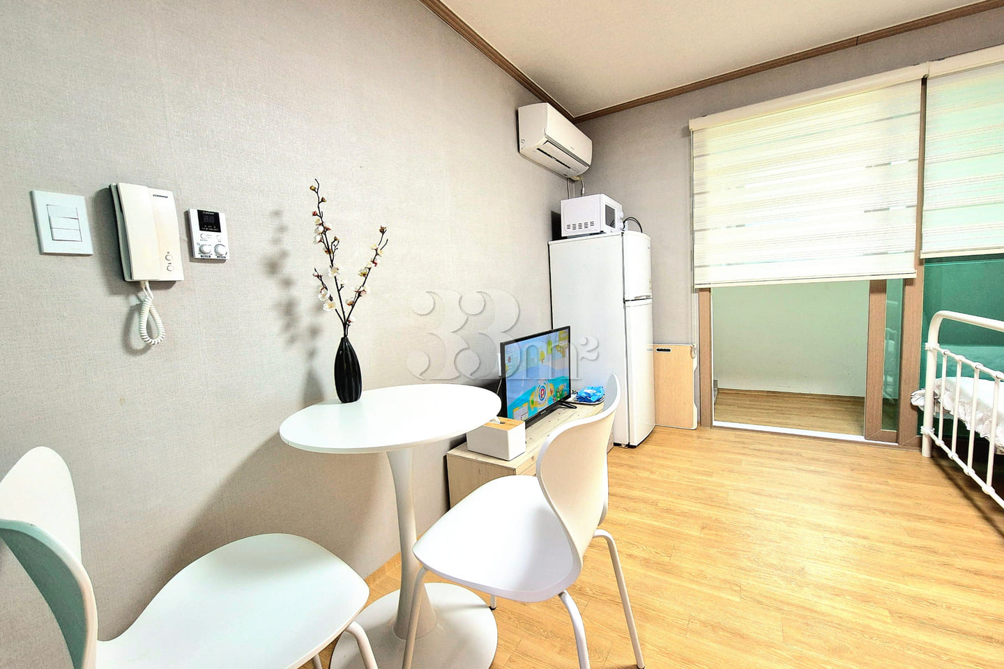 Standard Room 2 5th image