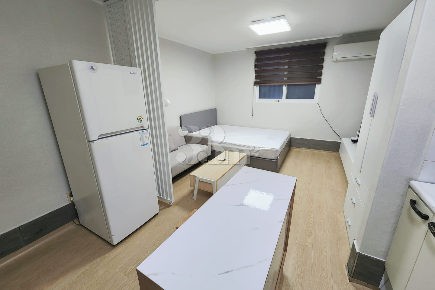 Fully furnished studio, 7-minute walk from Se 3th image