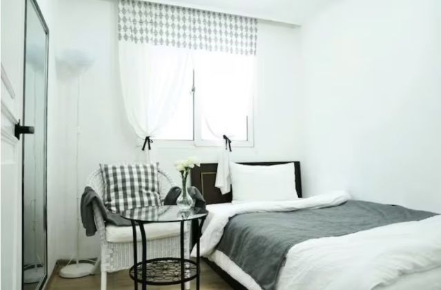 #2홍대역3룸4베드