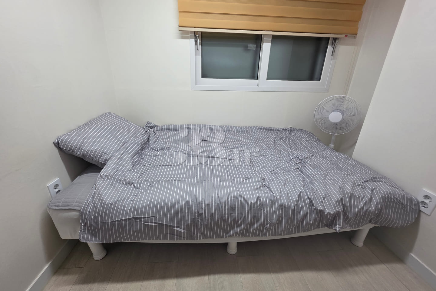 Clean two-room apartment near Myeongdong Stat 4th image
