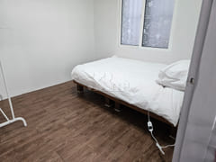 National Garden No. 302, 3 single rooms 6th image