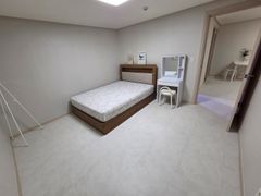 New construction ■Spacious 1.5-room apartment 12th image