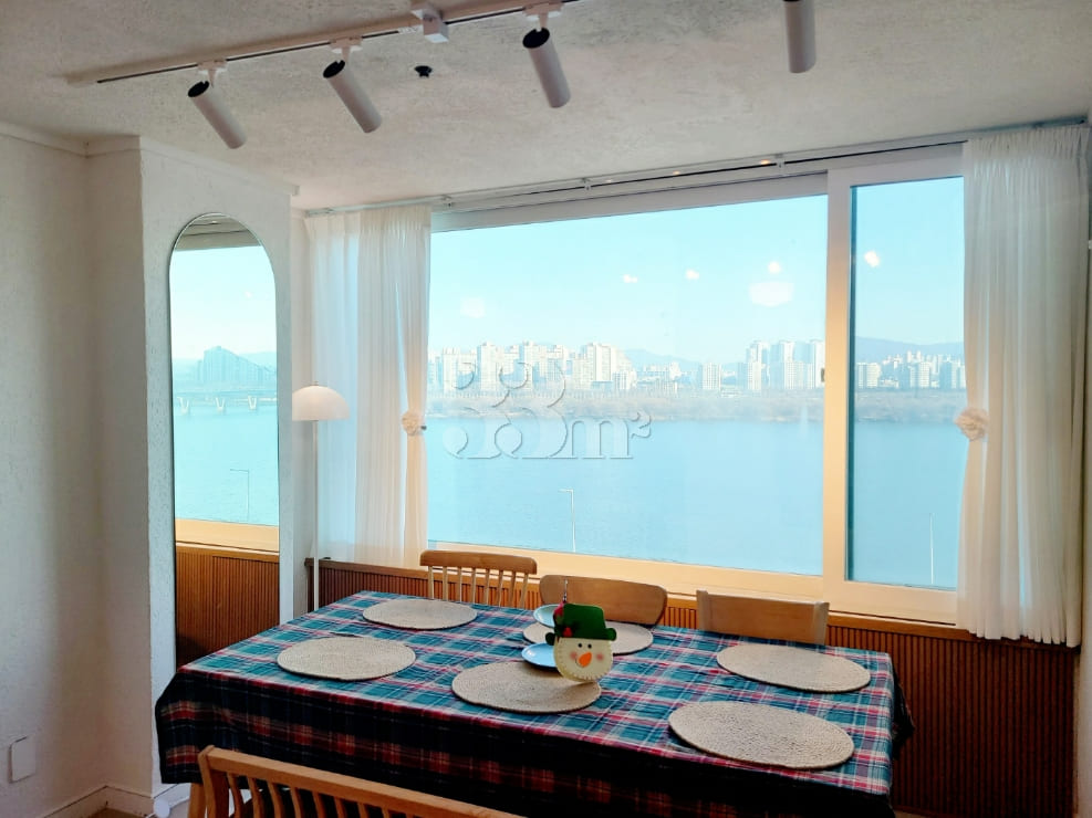 A stay with a sweeping view of the Han River❤ 3th image