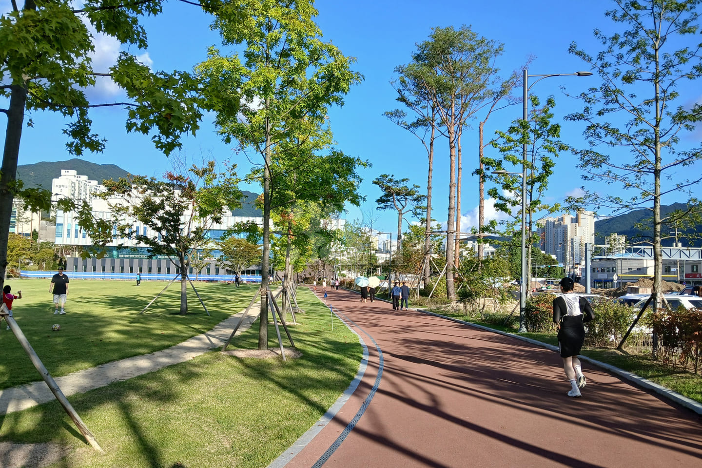 Sin-Yeonsu-dong with excellent infrastructure 16th image
