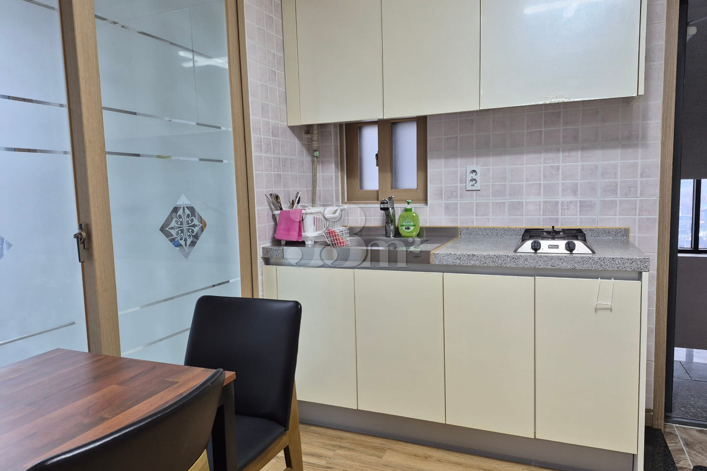 Clean 1-room apartment next to Ulsan IC 4th image