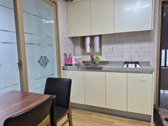 Clean 1-room apartment next to Ulsan IC 4th image